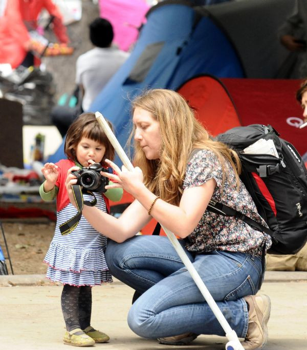 Gezi Parkı'ndan renkli kareler - Resim: 2