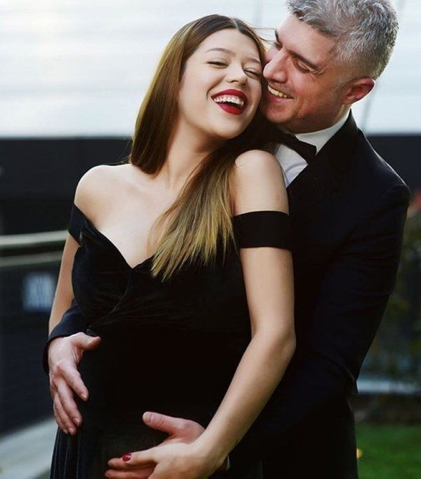 Darp görüntüleri ortaya çıktı Özcan Deniz'in eşi Feyza Aktan bakıcıyı dövdü iddiası - Resim: 1