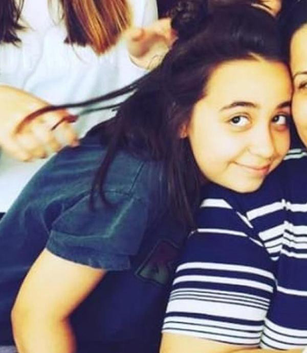 Denizli'de 2 arkadaşa otomobil çarptı! Feci kazada acı haber geldi - Resim: 0