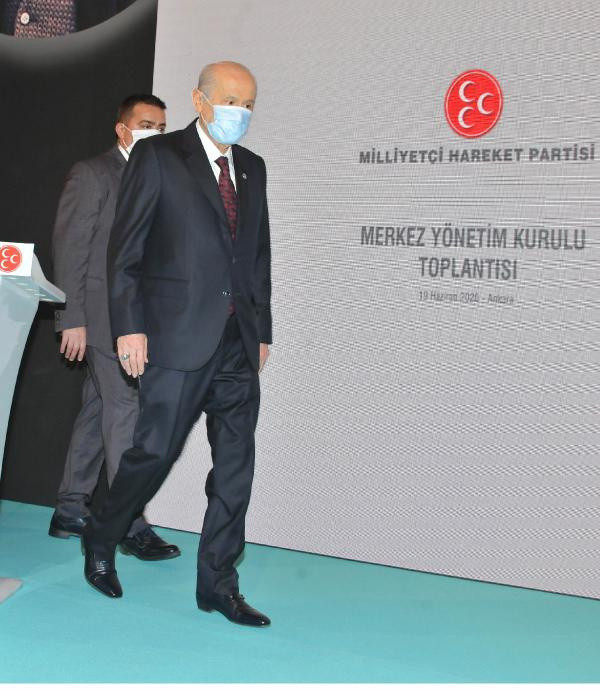 Bahçeli'den zamanında seçim vurgusu: Şeytana külahını ters giydirecektir - Resim: 1