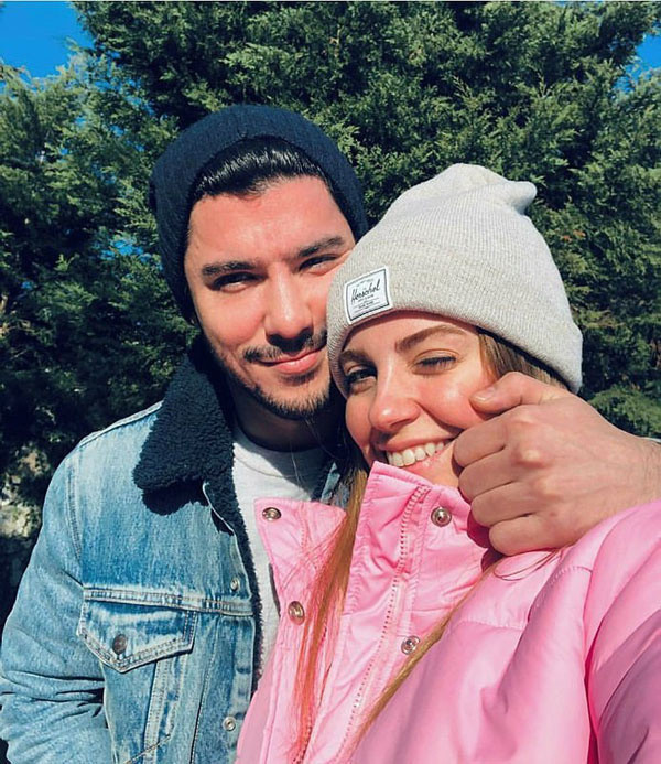 Taze aşıkların aşkı belgelendi! Pınar Deniz ve Kaan Yıldırım el ele görüntülendi - Resim: 0