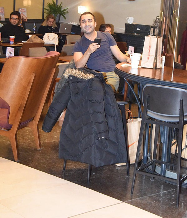 Güldür Güldür'ün Bilal'i Onur Buldu sevgilisi kaçınca... - Resim: 1