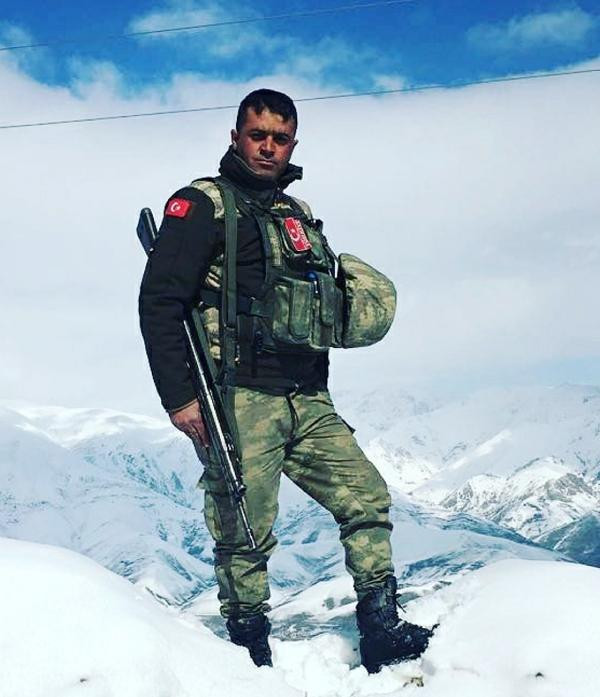 Yüksekova şehitleri - Afyon şehidinin tek gözlü kerpiç evi - Resim: 4