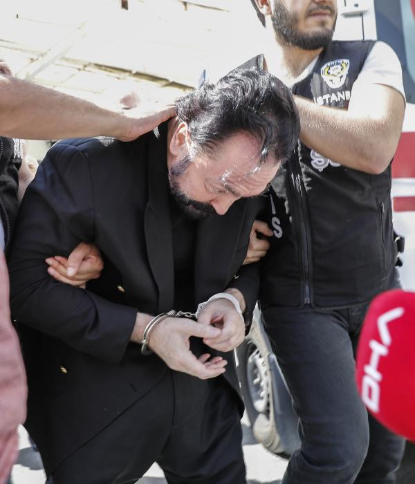 Adnan Oktar'ın gecesine katılan ünlüler ilk kez konuştu! - Resim: 1