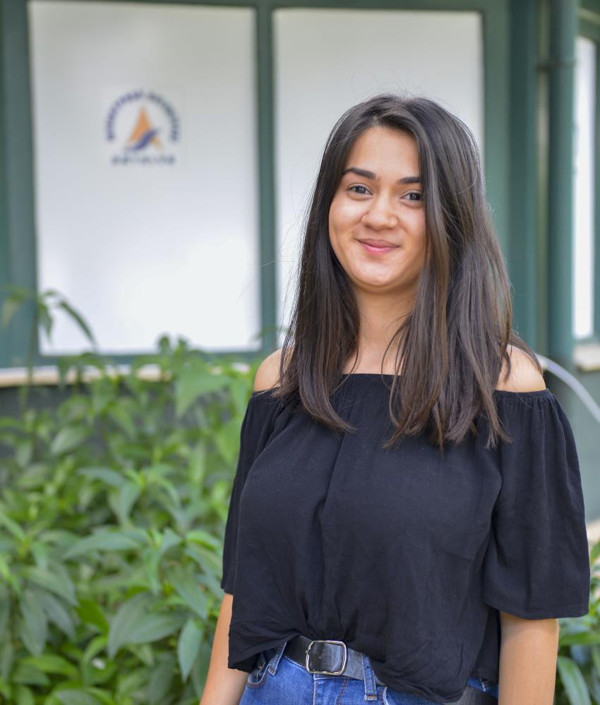 Belediyeye iade etmek istedi! Antalya'da genç kızdan alkışlanacak hareket - Resim: 0