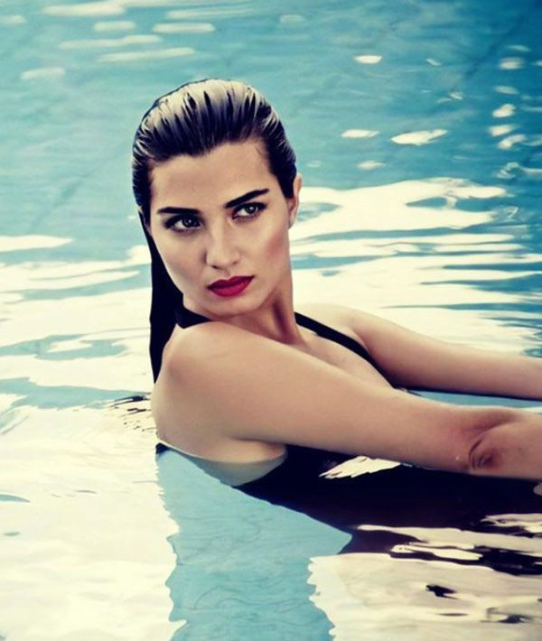 Doğal güzelliğiyle ünlüydü! Tuba Büyüküstün'de estetikliler kervanına katıldı - Resim: 3