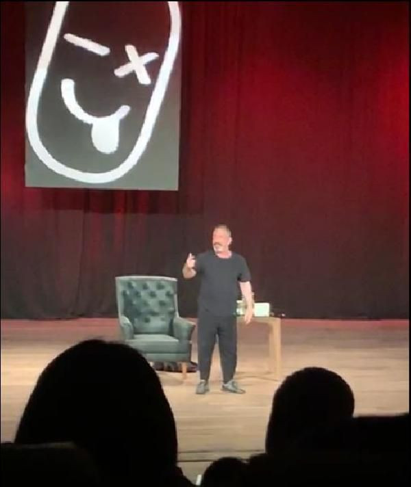 Ekrem İmamoğlu, Cem Yılmaz'ı izledi - Resim: 3