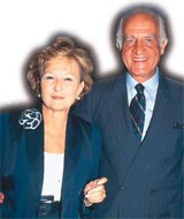 Suna Kıraç'ın evlatlık kızı İpek Kıraç'ın ilginç hikayesi! İpek Kıraç nasıl 'En zengin Türk' oldu - Resim: 1