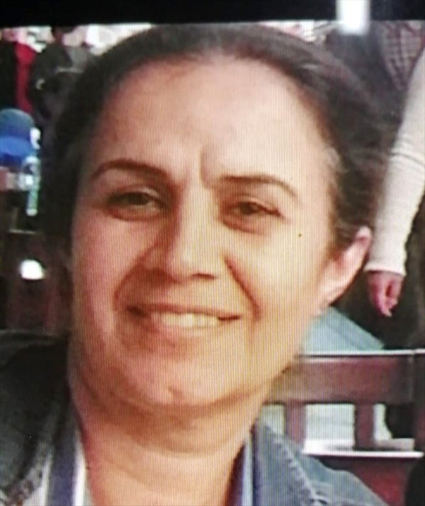 Kızından para istemek için eve giden adam eski eşini öldürdü - Resim: 0