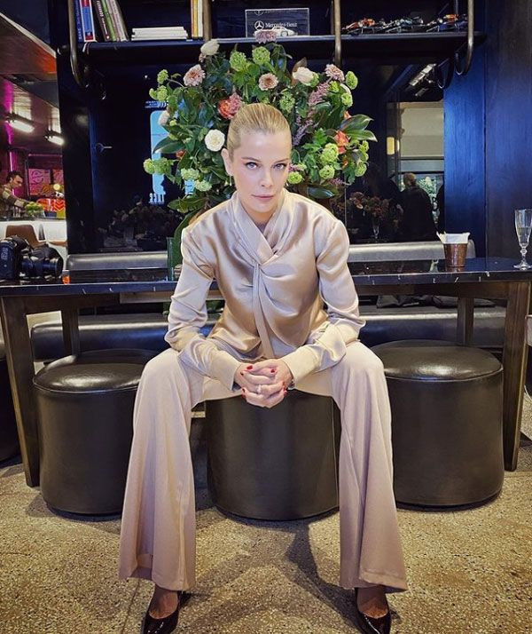 Begüm Kütük tatilde koronaya yakalandı! 'Bodrum'da vaka patlaması var, ilaç ve maske bulamıyoruz' - Resim: 1