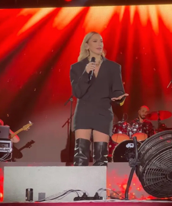 Hadise'nin bu hamlesi ortalığı iyice karıştıracak! Kimse o kişiyle beraber olacağını aklından bile geçirmemişti - Resim: 2