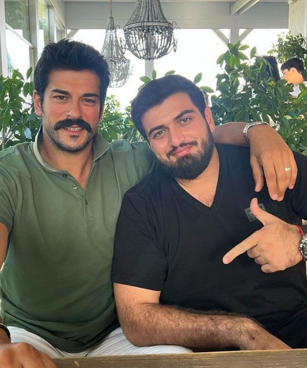 Burak Özçivit Bakü'ye gitti coşkuyla karşılandı! "Türk dünyasının en tanınmış aktörü" - Resim: 4