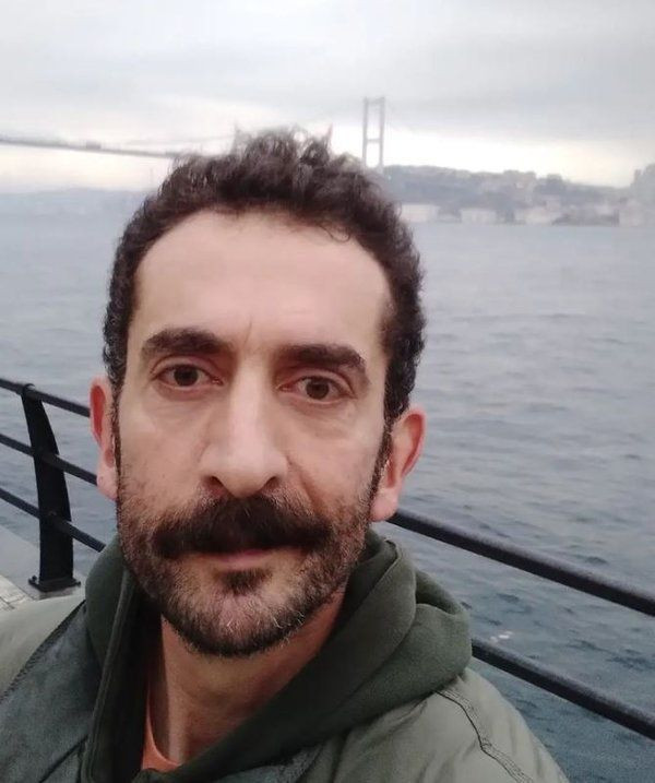 İzzet Altınmeşe'nin ölen oğluyla ilgili acı detaylar çıktı: Cem Yılmaz'dan açıklama - Resim: 5