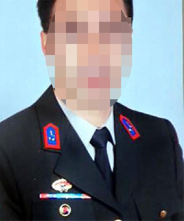 Şantajla 2 kadını fuhuşa zorlamıştı! Sahte ’emekli albay’ tutuklandı - Resim: 1