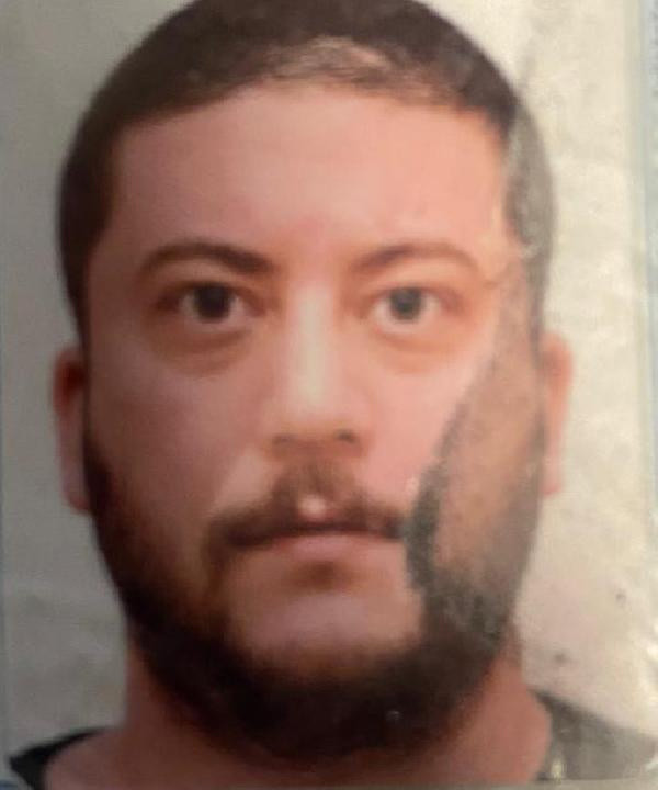 İzmir'de şüpheli ölüm! 7'nci kattan düşen genç hayatını kaybetti - Resim: 0