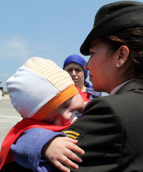 Şehidi oğlu karşıladı - Resim: 1
