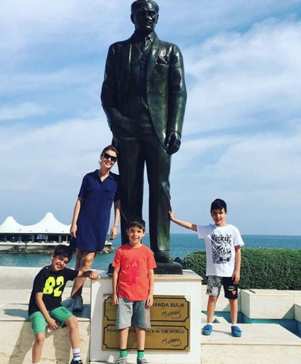 Gülben Ergen bikinili yakalanınca bakın nasıl ti'ye alıp dalga geçti - Resim: 1