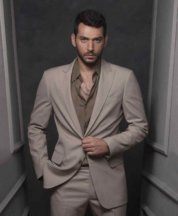 Ekranlara Ramo dizisiyle geri dönüyor! Murat Yıldırım'ın yeni imajı hayranlarını şaşırttı - Resim: 2