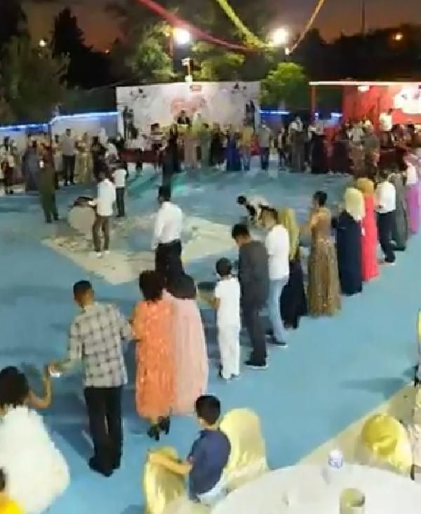 Diyarbakır'da koronayı hiçe sayıp 70 kişi kol kola halay çekti - Resim: 2