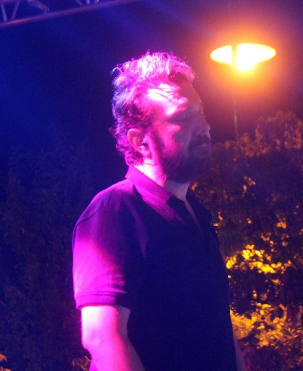 Dünyası başına yıkıldı! Acı haberi konser öncesi aldı - Resim: 2