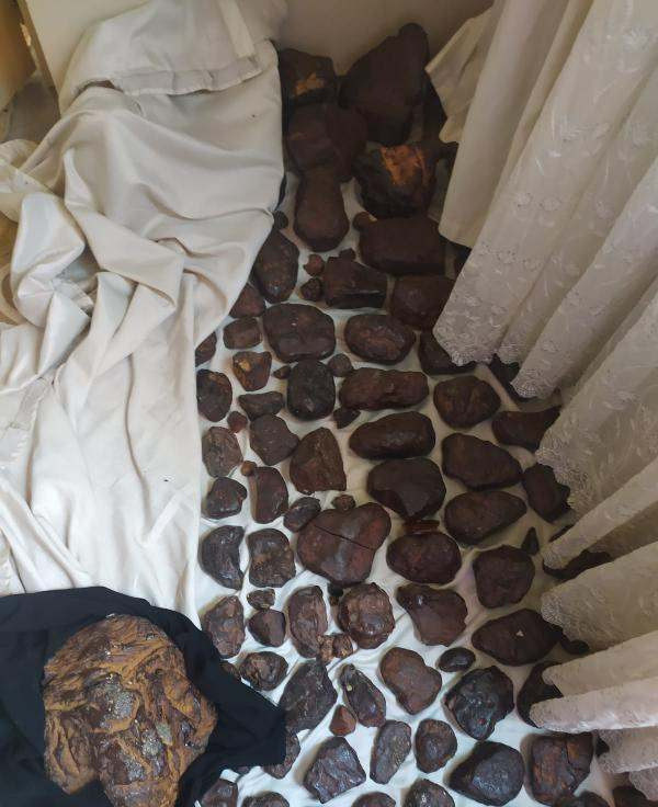 Mersin'de polis 145 kilo gram balina kusmuğu ele geçirildi servet değerinde - Resim: 0