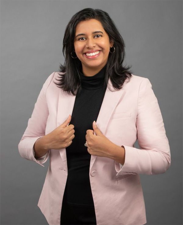 Tekirdağ'ın gelini Rohini Kösoğlu Joe Biden yönetimine girdi! Kamala Harris'in sağ kolu oldu - Resim: 2