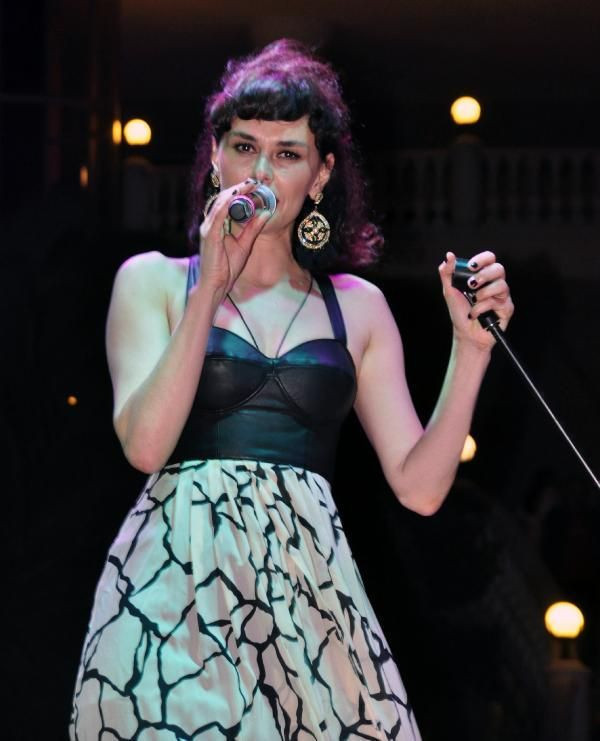 Antalya'da sahne aldı Ayşe Hatun Önal konser sırasında bir itirafta bulundu! - Resim: 2