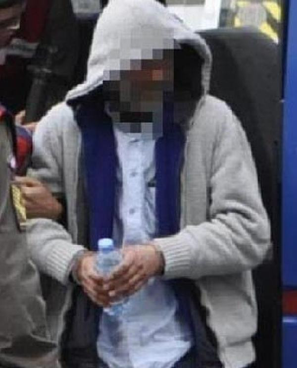 Eğlence vahşete dönüştü! Genç adama tecavüz edip videoya çekmişler - Resim: 2