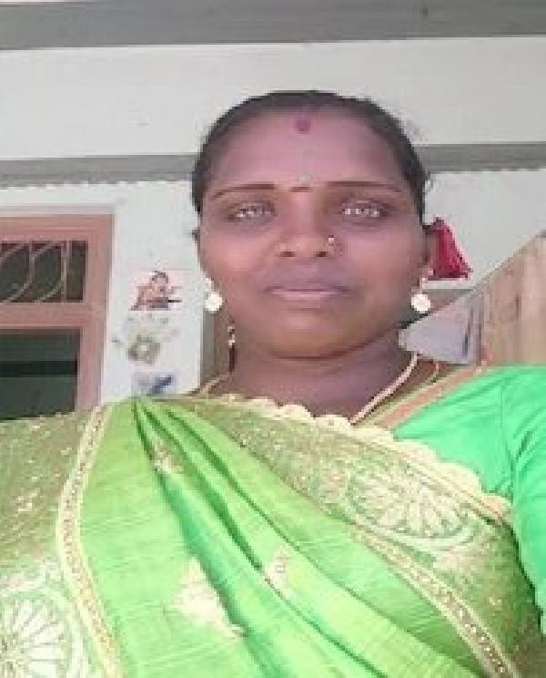 Hindistan'da bir kadın desteklediği parti seçimleri kazanınca dilini kesti - Resim: 0