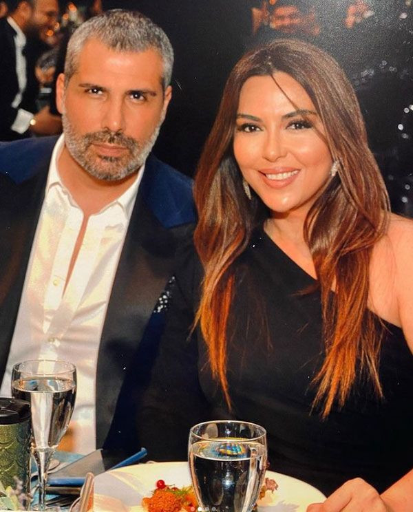 Aslı Hünel bikini yerine elbise ile denize girdi, resti çekti! "Beni bikini ile yakalayamazsınız" - Resim: 4