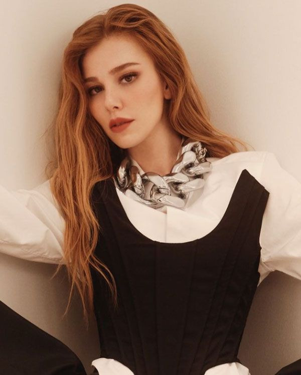 Kiralık Aşk'ın Defne'si Elçin Sangu'dan hayranlarına korkutan haber! Trafik kazası geçirdi - Resim: 2