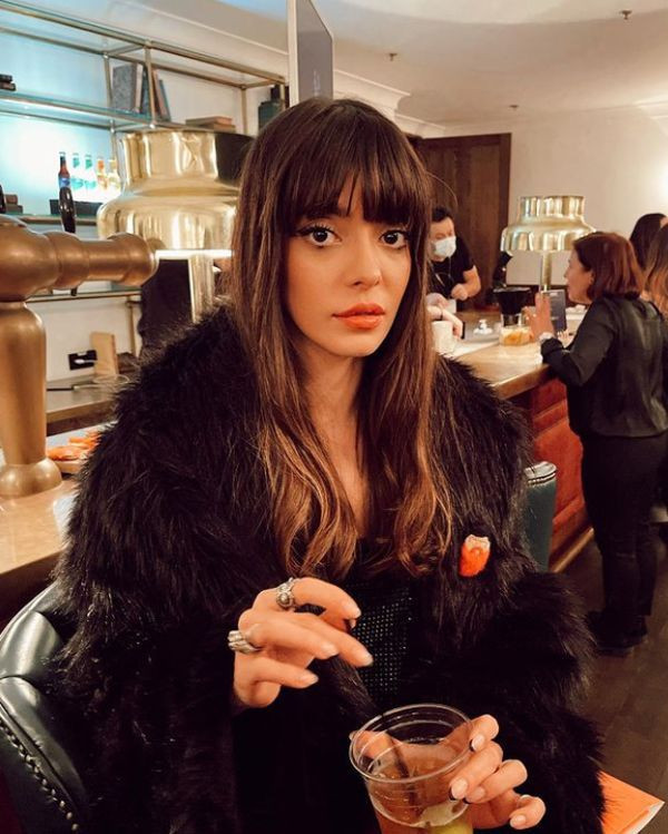 Aşka olan küslük bitti! Selin Şekerci kısa süren aşk orucunu bozdu gönlünü Osman Yalın'a kaptırdı - Resim: 1