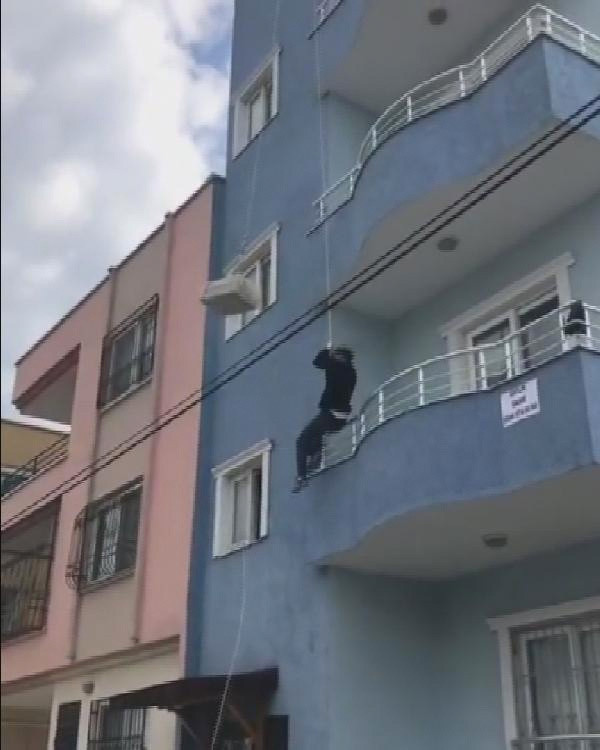 Sosyal medya Adana'da çekilen görüntüleri konuşuyor - Resim: 0