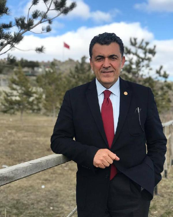 Ardahan'da belediye başkanının 'Bundan sonra ona zırnık yok' cümlesine muhtardan tepki - Resim: 0