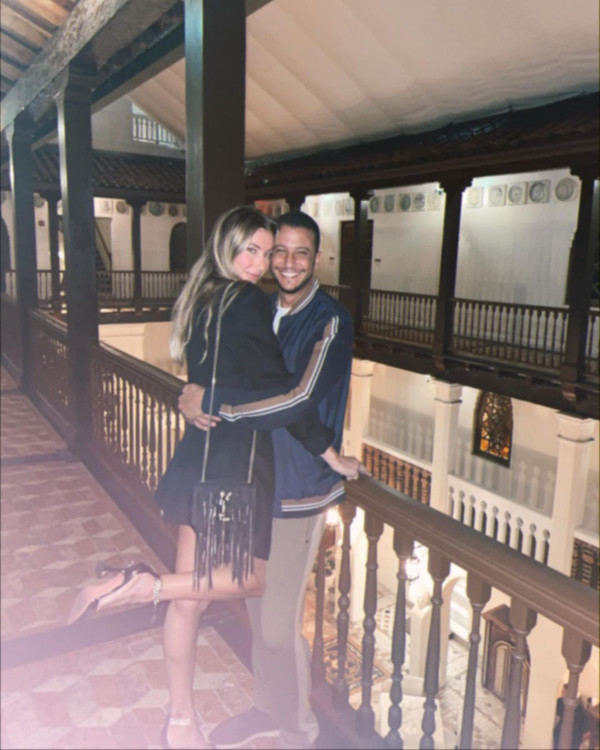 Zengin şeyh koca için düğün düğün geziyorlar! Şeyma Subaşı Elif Yıldız trend öncüsü oldu - Resim: 0