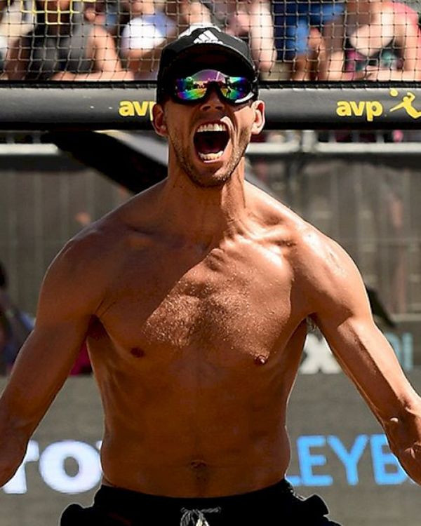 Ünlü sporcu Stafford Slick uçak tuvaletinde rezaleti paylaştı - Resim: 2