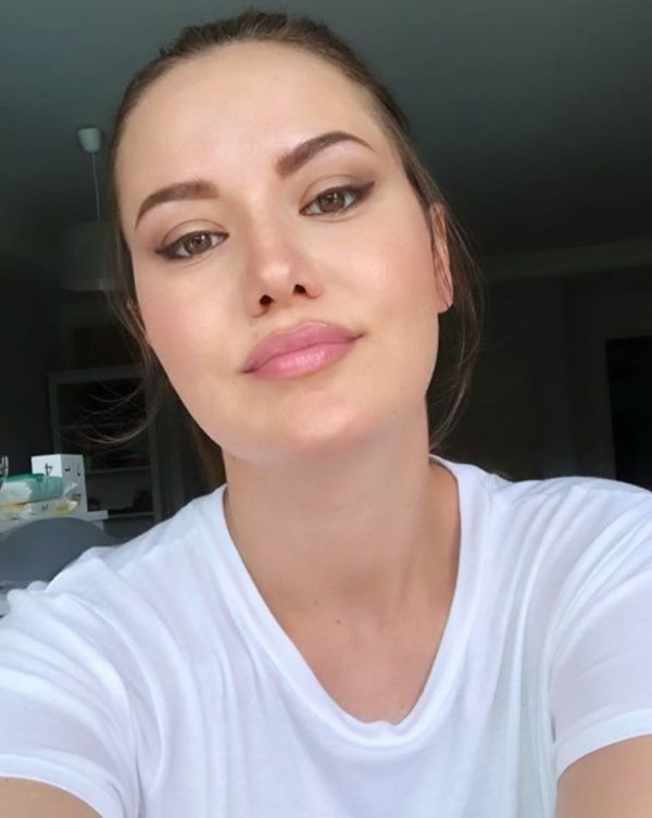 Fahriye Evcen'e birçok ünlü isimden destek ikiz annesi Pelin Akil bakın neler söyledi - Resim: 1