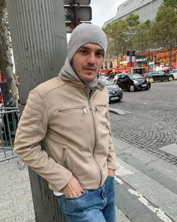 Umut Meraş ve Ertuğrul Ersoy corona virüsü tehdidi sebebiyle Türkiye'ye dönmek istiyor - Resim: 0