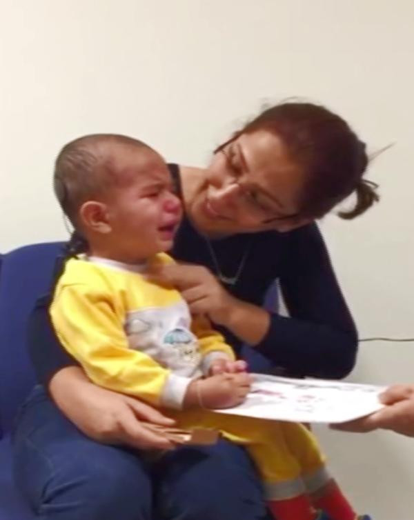 Babasının sesini ilk kez duyunca böyle tepki verdi - Resim: 2