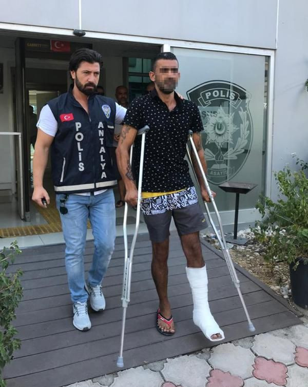 El ele iki sevgili böyle hırsızlığa gitti! Özel ekip yakaladı - Resim: 4