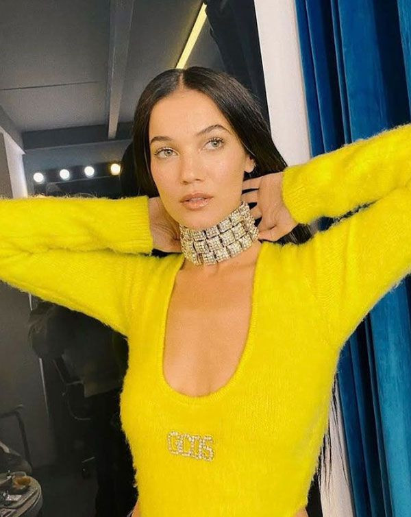 Pınar Deniz Hürrem Sultan stilini hayranlarıyla paylaştı! Yer yerinden oynadı - Resim: 3