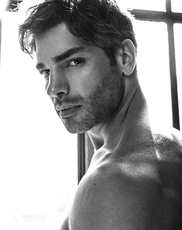 Şükrü Özyıldız'ın maske takma nedeni duyanları hayrete düşürdü! Bakın nedeni neymiş... - Resim: 4