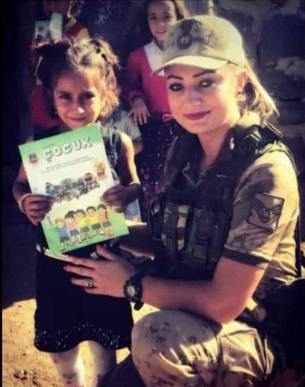 Şırnak'ta şehit olan askerlerin isimleri belli oldu Esma Çevik'in bomba imha görüntüleri - Resim: 3