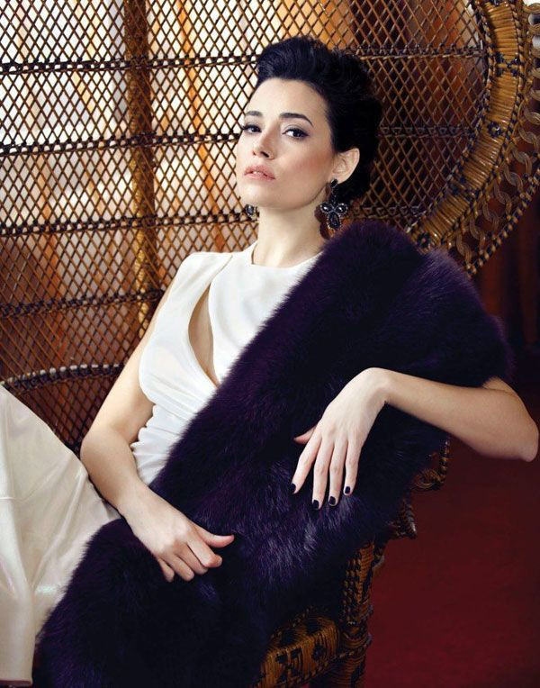 Yaşadıklarıyla sarsılmıştı! Kurtlar Vadisi'nin Elif'i Özgü Namal yıllar sonra tatilde görüntülendi - Resim: 2