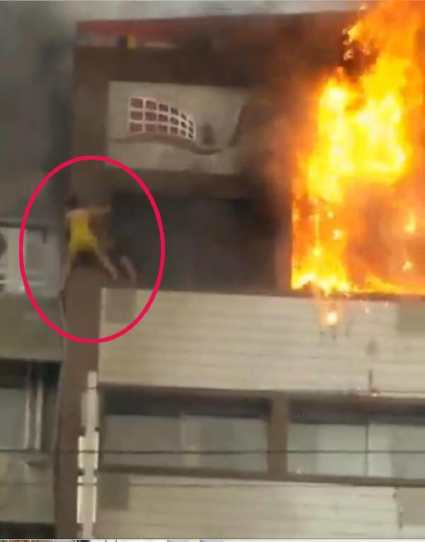 İzmir'den inanılmaz görüntüler! Kadın 5. kattan düşerken... - Resim: 1