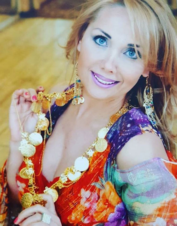 Bir dönemin 'en havalı' sunucusuydu! Hülya Uğur'un son haline bakın... - Resim: 2