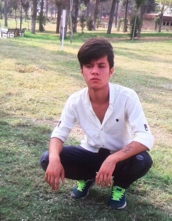 Acı haber geldi! Önce annesi sonra babası herkesi ağlattı - Resim: 3