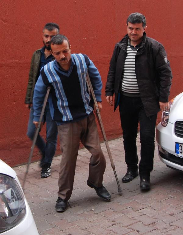 Katil babalar! Biri işkence ile 3 çocuğu katlettiler! - Resim: 4