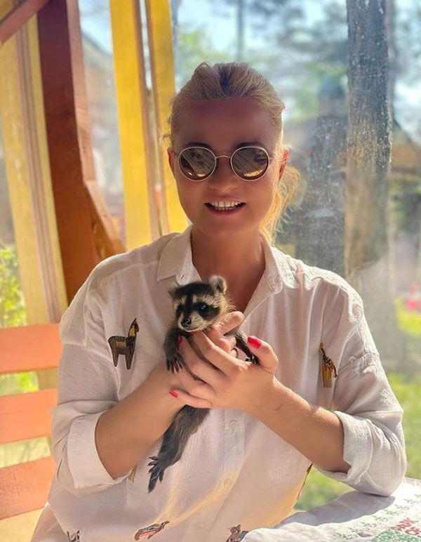 Adana'ya gelin gitmişti! Taze gelin Müge Anlı'nın asıl memleketi duyanları şaşırttı - Resim: 1