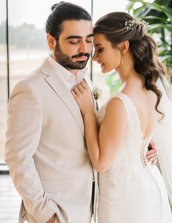 Karadeniz müziğininin sevilen ismi Selçuk Balcı sevgilisiyle mutluluğa 'evet' dedi! Nikah şahitleri bakın kim oldu... - Resim: 1